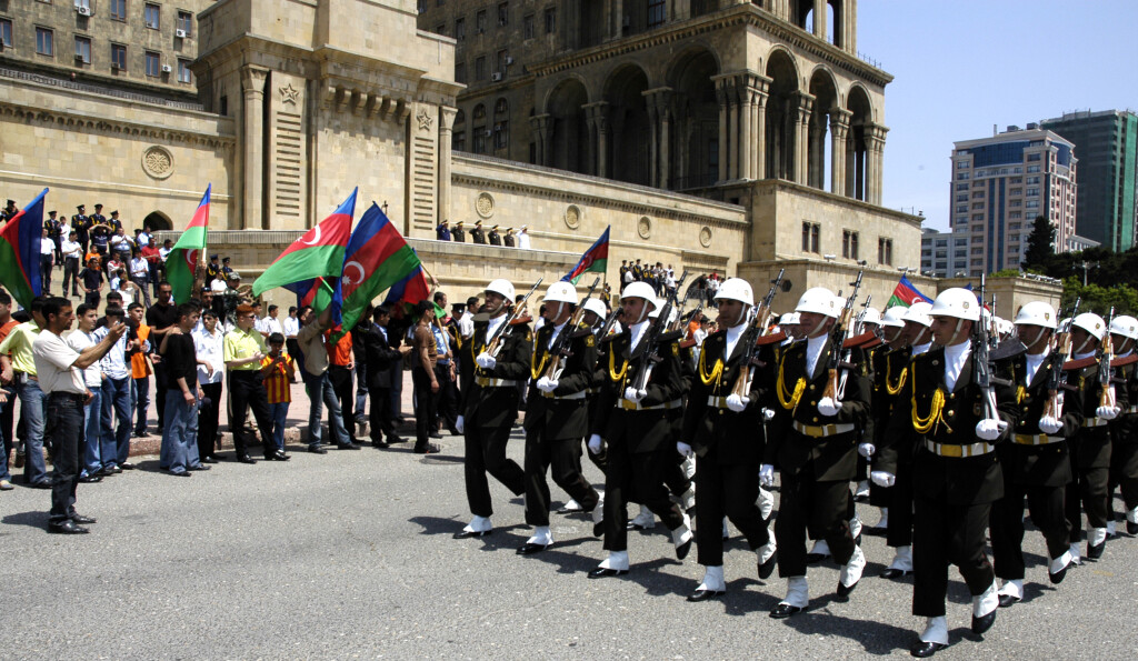 Azerbaycan, bağımsızlığının 105. yılını kutluyor